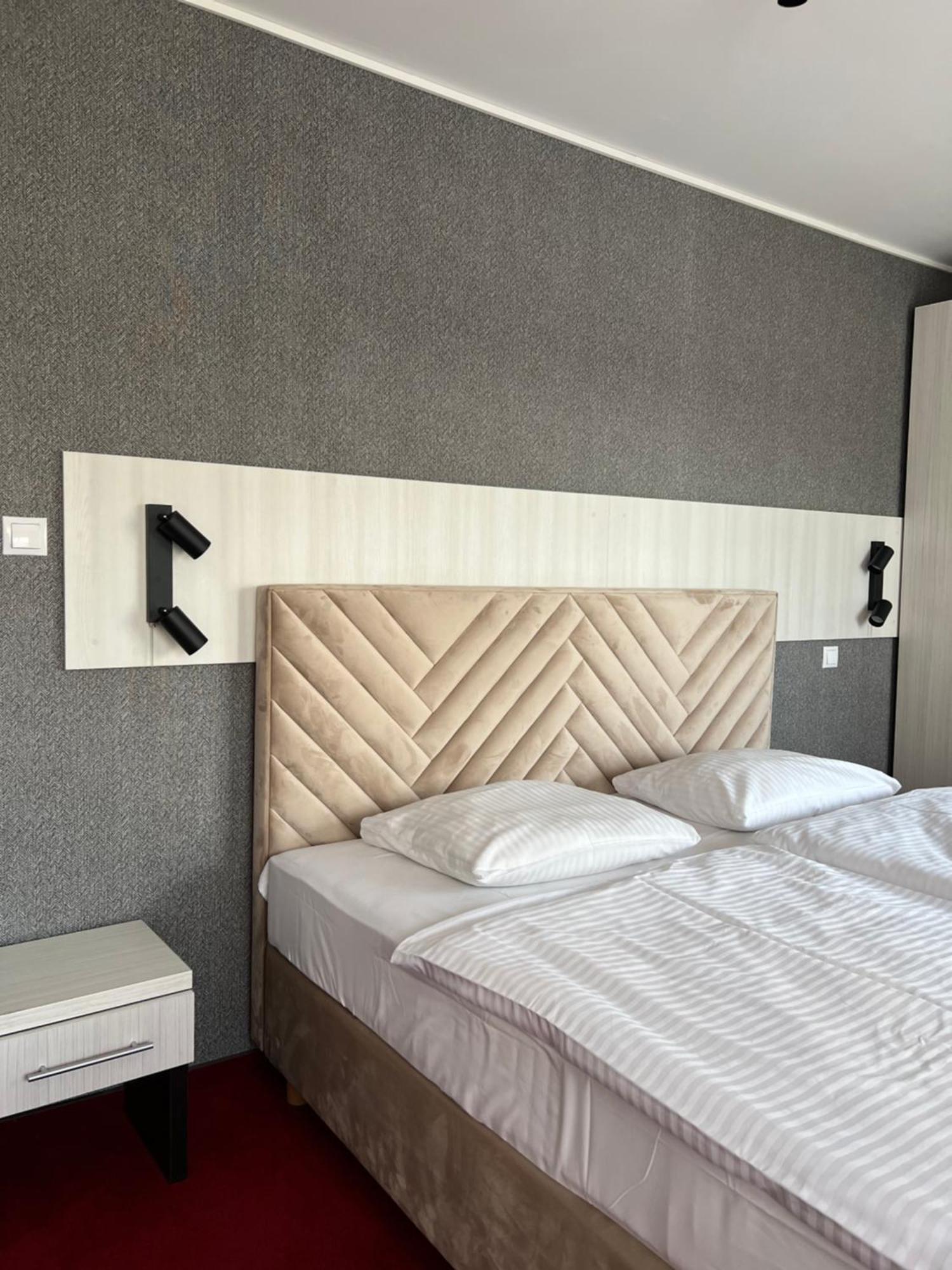 Hotel Olimp プルドニク エクステリア 写真